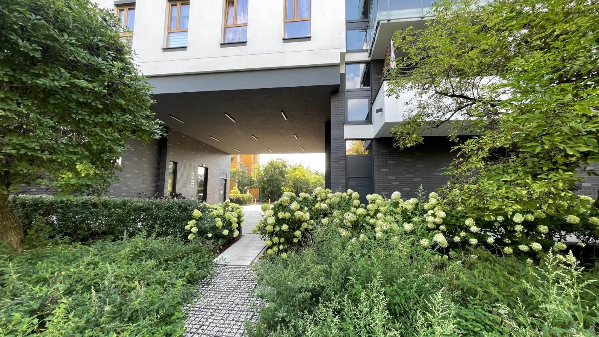 Apartamenty Warszawa Centrum Wlodarzewska 30 Екстериор снимка